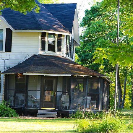 Mill Pond Inn Northport Exterior photo